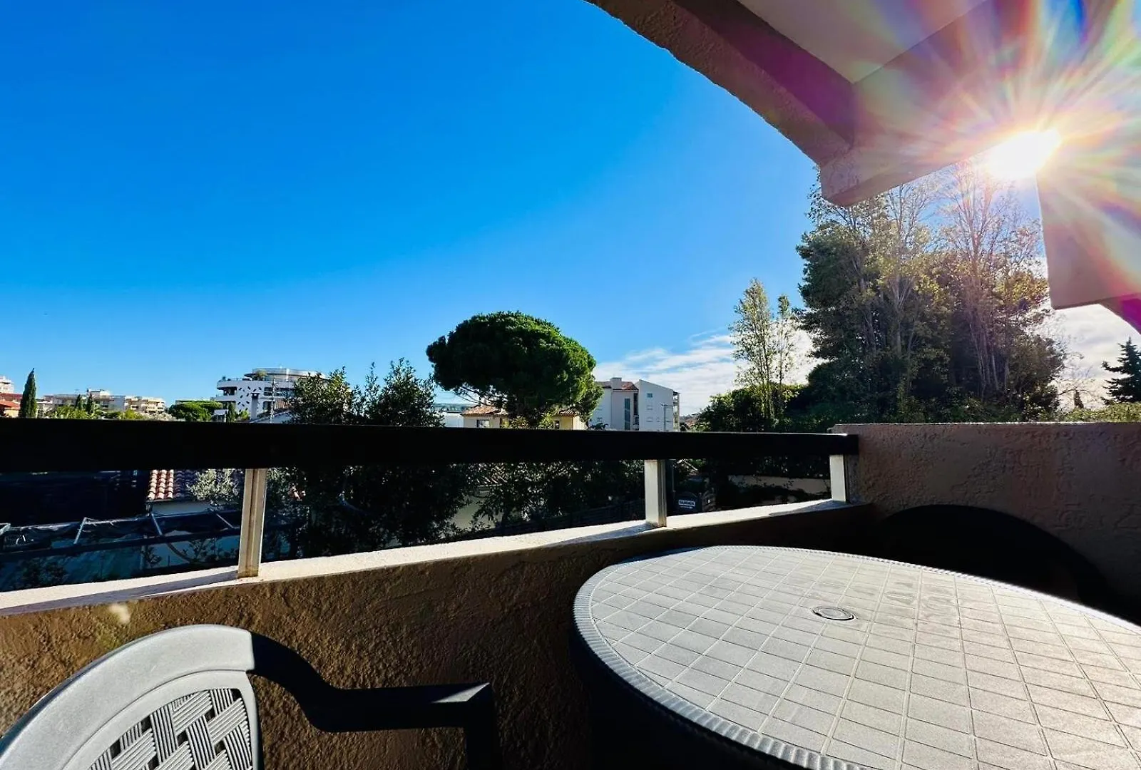 Le Pre - Port Frejus, Bord De Mer Et Base Nature
